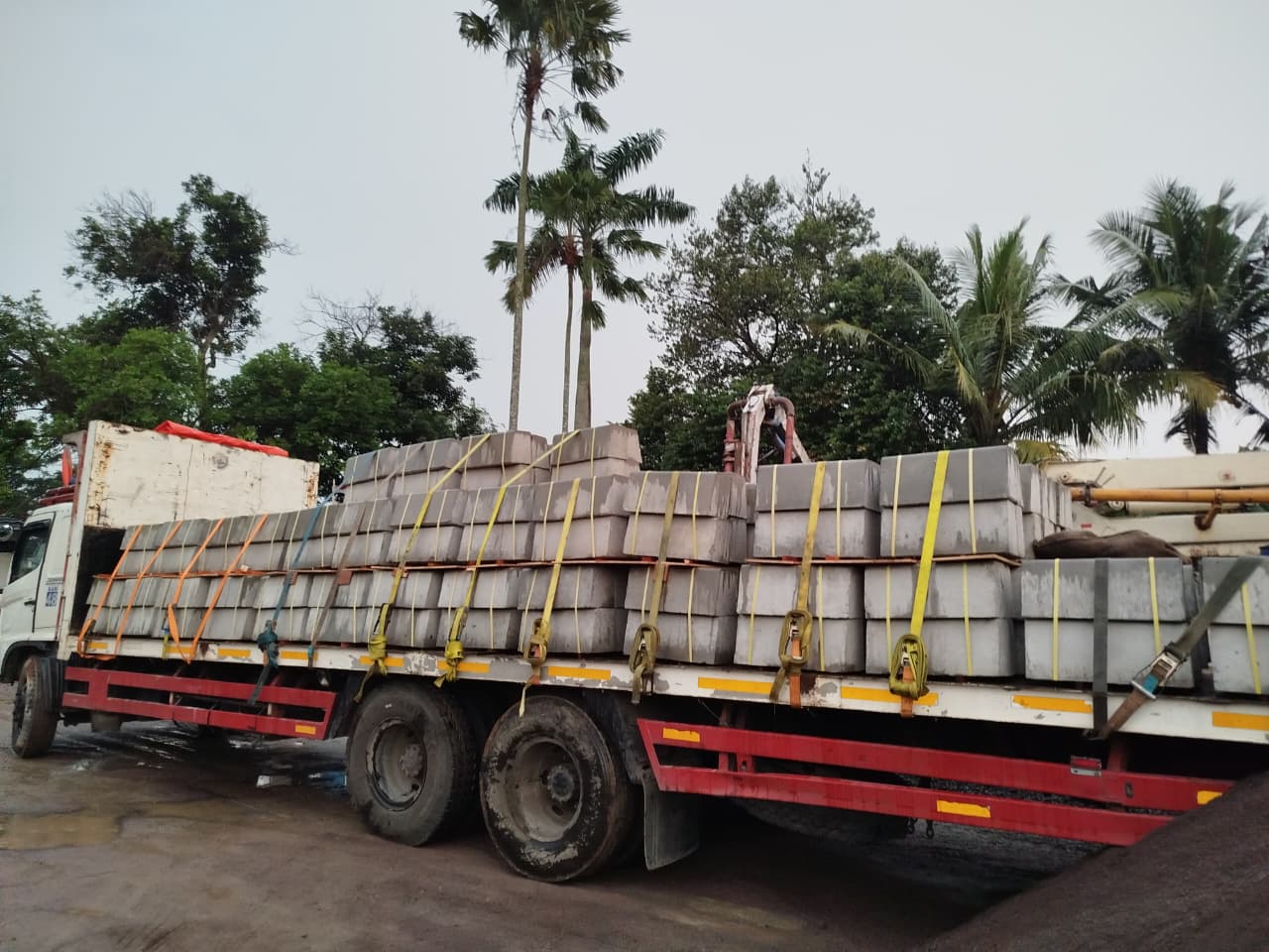 Supplier Kanstin Murah: Stok Melimpah untuk Kebutuhan Kontraktor & Pengembang